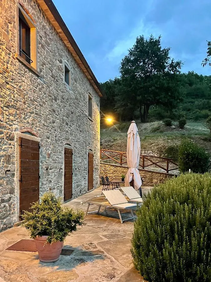 Locanda del Viandante - Valle Apartments&Pool Anghiari 0*,  Italia